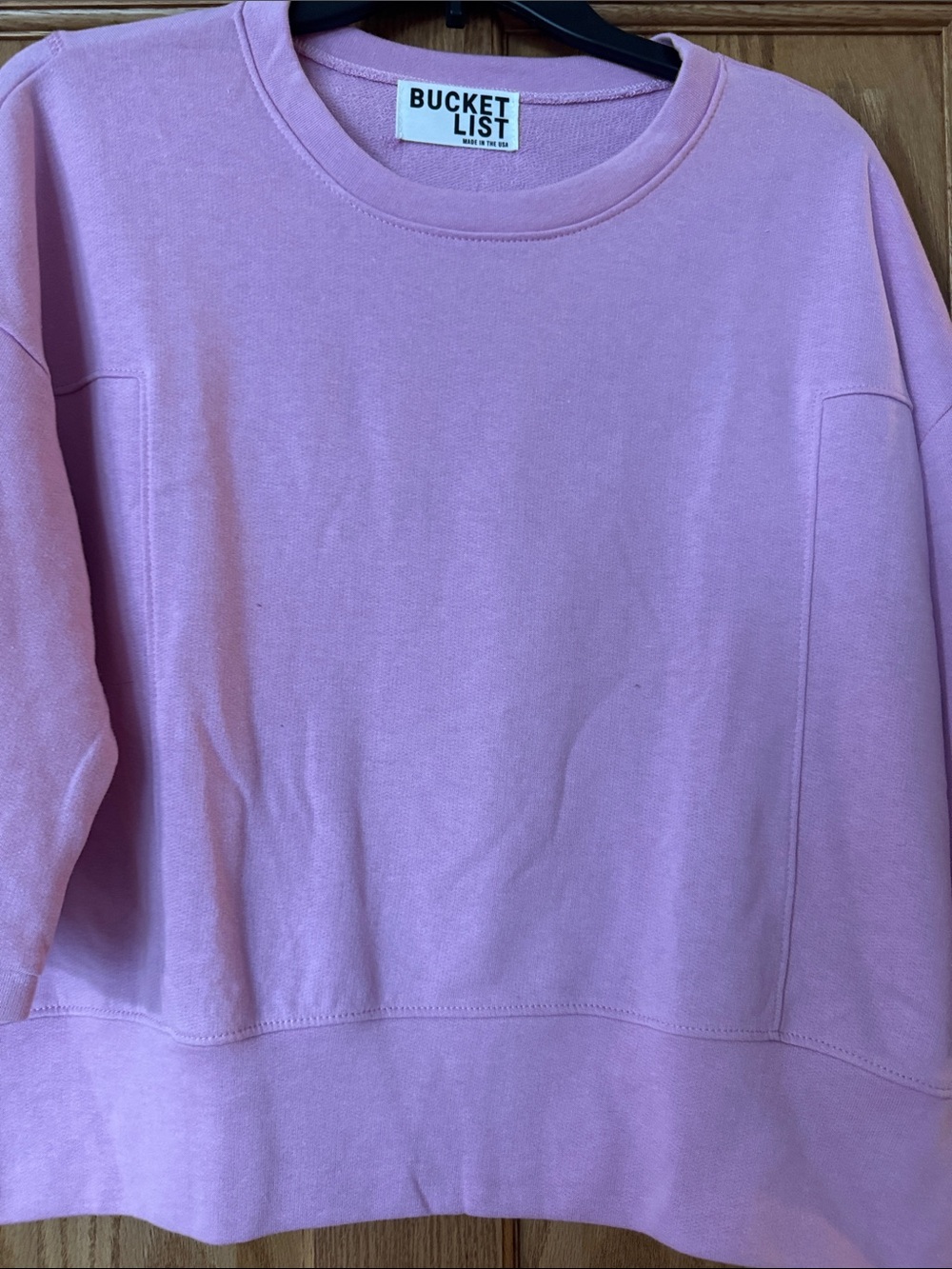 BUCKETLIST Lavender Pink Crewneck Sweatshirt Small